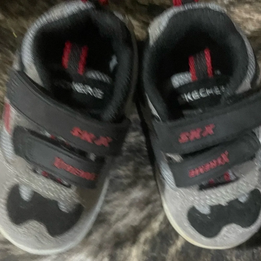 Skechers marked fit